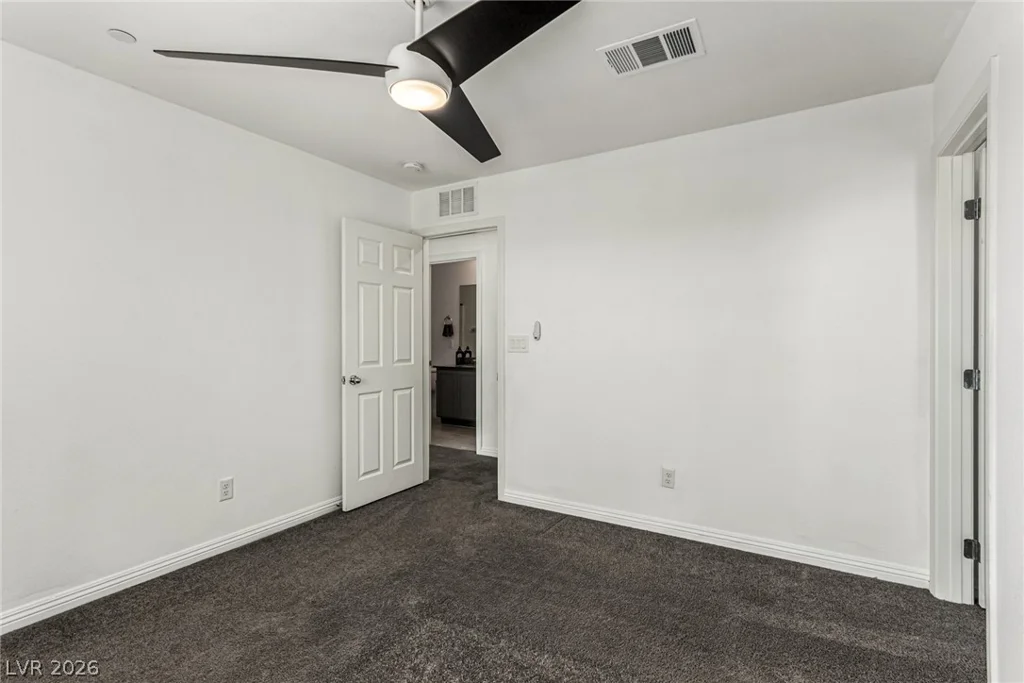 6106 Castle Gardens, Las Vegas, NV 89130