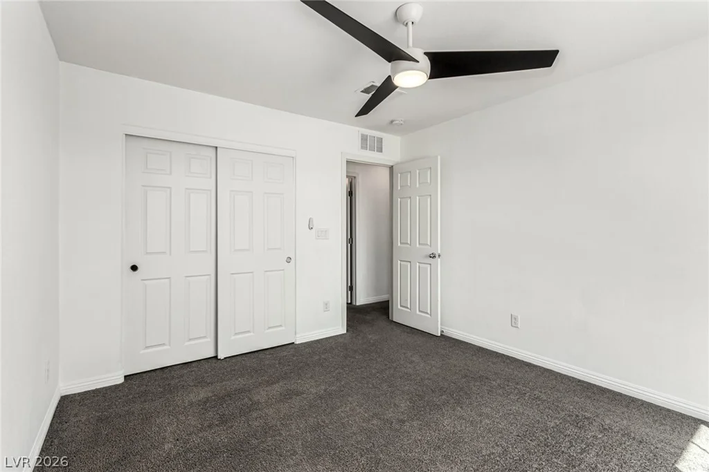 6106 Castle Gardens, Las Vegas, NV 89130