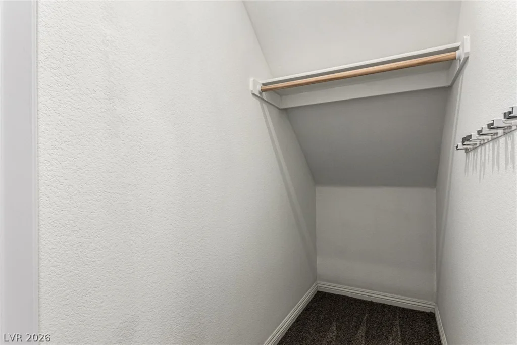 6106 Castle Gardens, Las Vegas, NV 89130