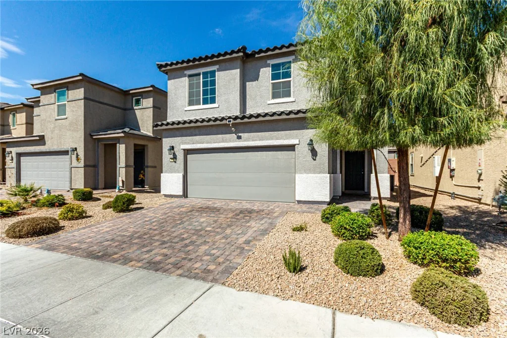 6106 Castle Gardens, Las Vegas, NV 89130