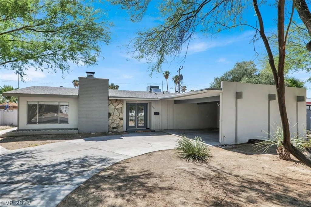 1607 Silver Mesa, Las Vegas, NV 89169