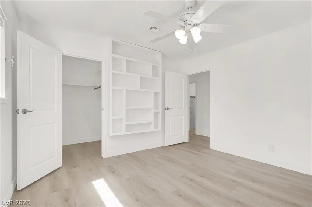 1607 Silver Mesa, Las Vegas, NV 89169