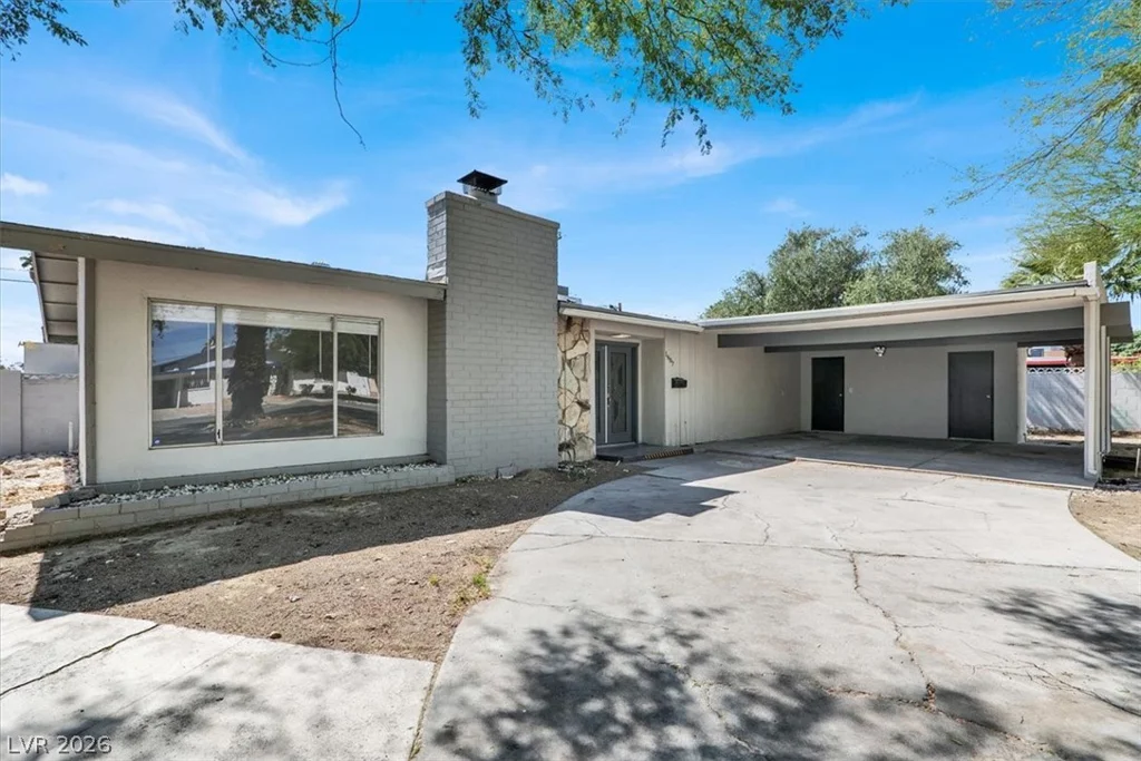 1607 Silver Mesa, Las Vegas, NV 89169