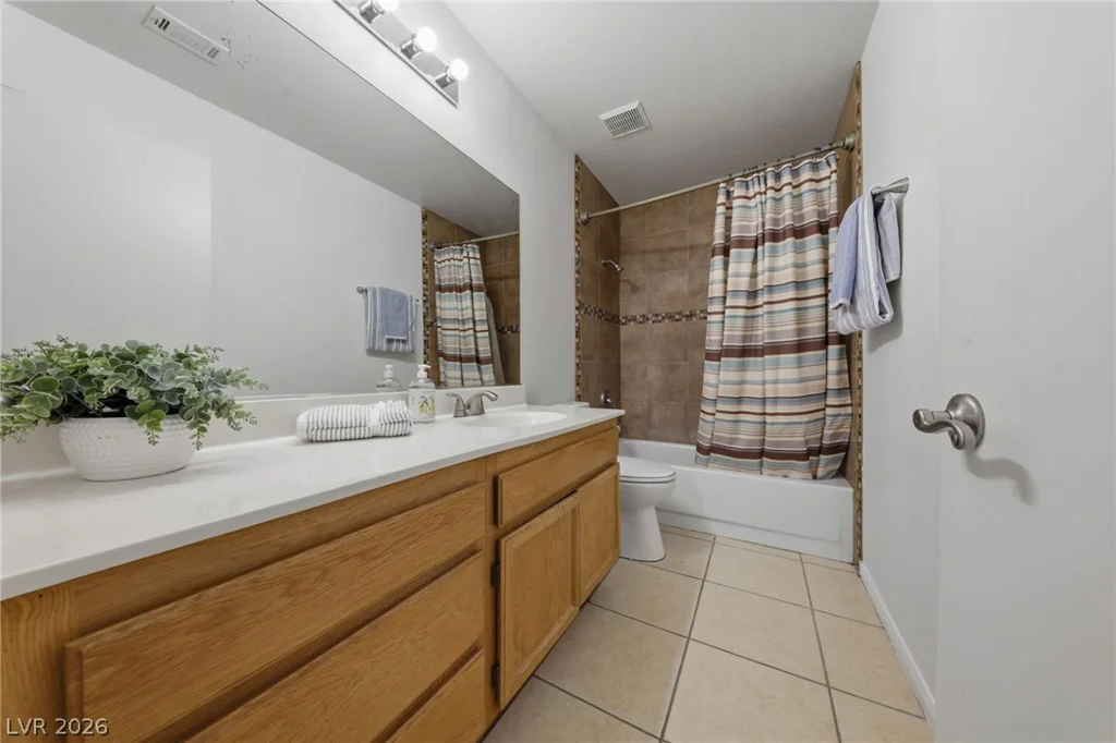 4251 Valley Royal, North Las Vegas, NV 89032