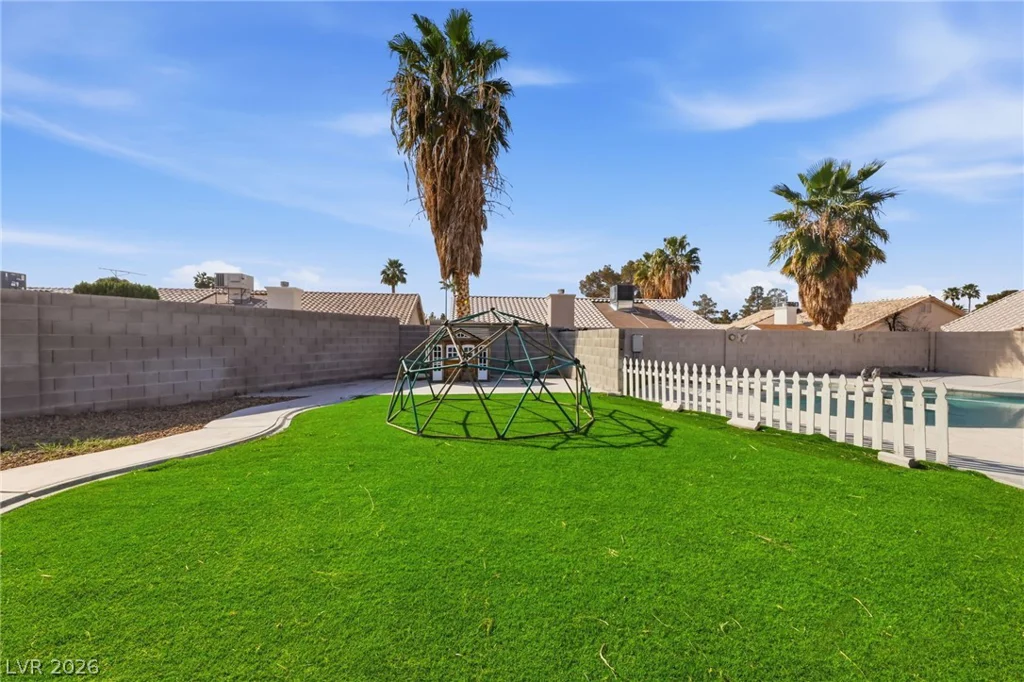 4251 Valley Royal, North Las Vegas, NV 89032