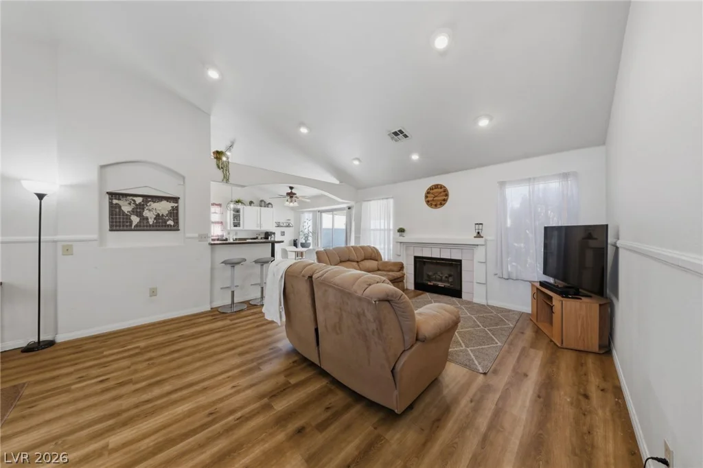 4251 Valley Royal, North Las Vegas, NV 89032
