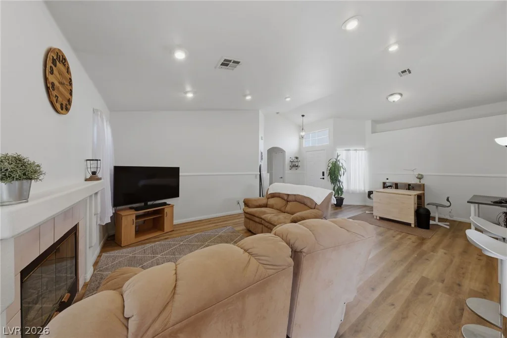 4251 Valley Royal, North Las Vegas, NV 89032
