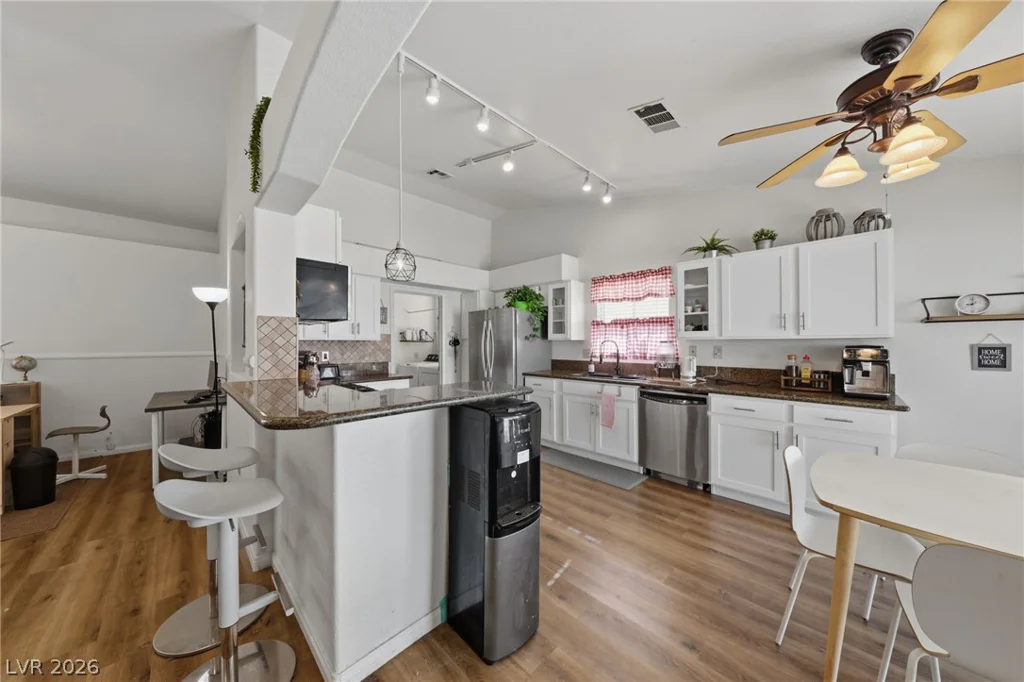 4251 Valley Royal, North Las Vegas, NV 89032