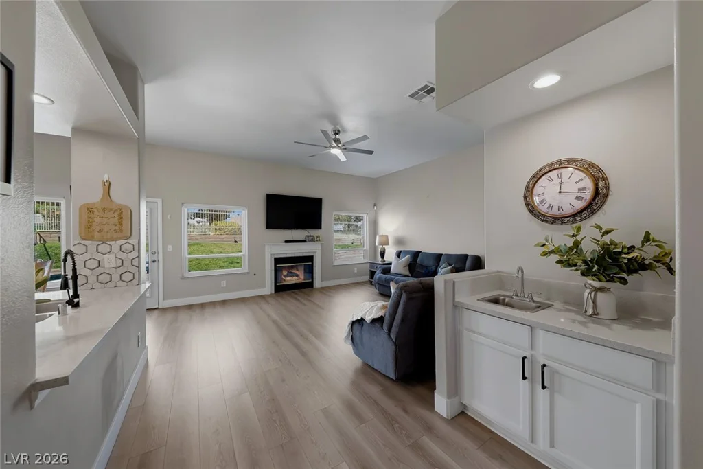 5004 Desert Fir, Las Vegas, NV 89130