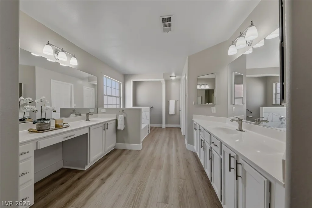 5004 Desert Fir, Las Vegas, NV 89130