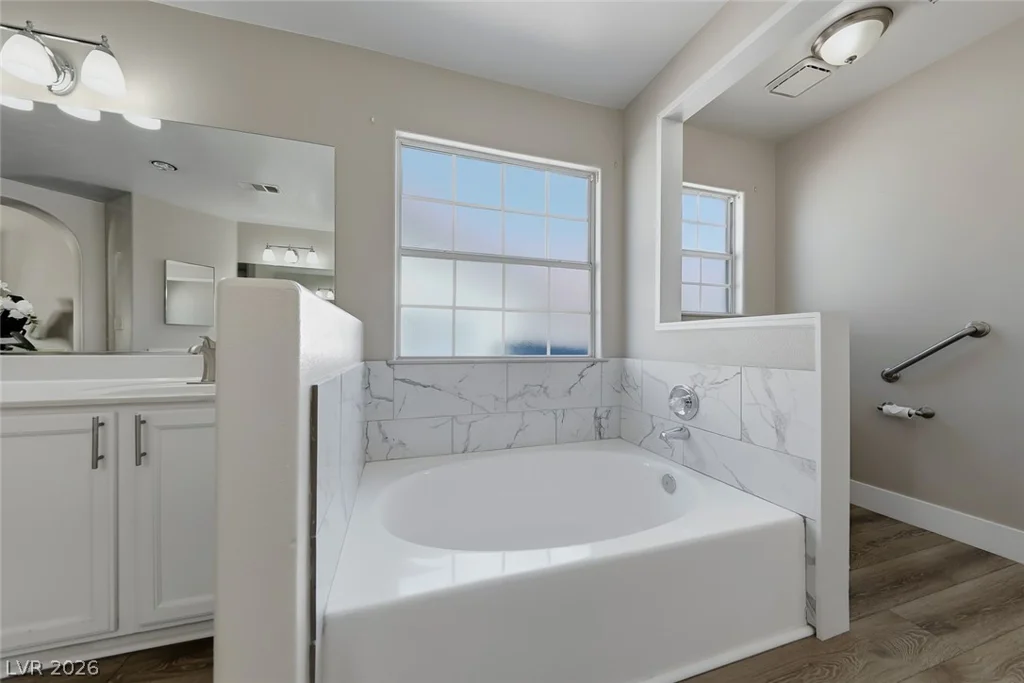 5004 Desert Fir, Las Vegas, NV 89130