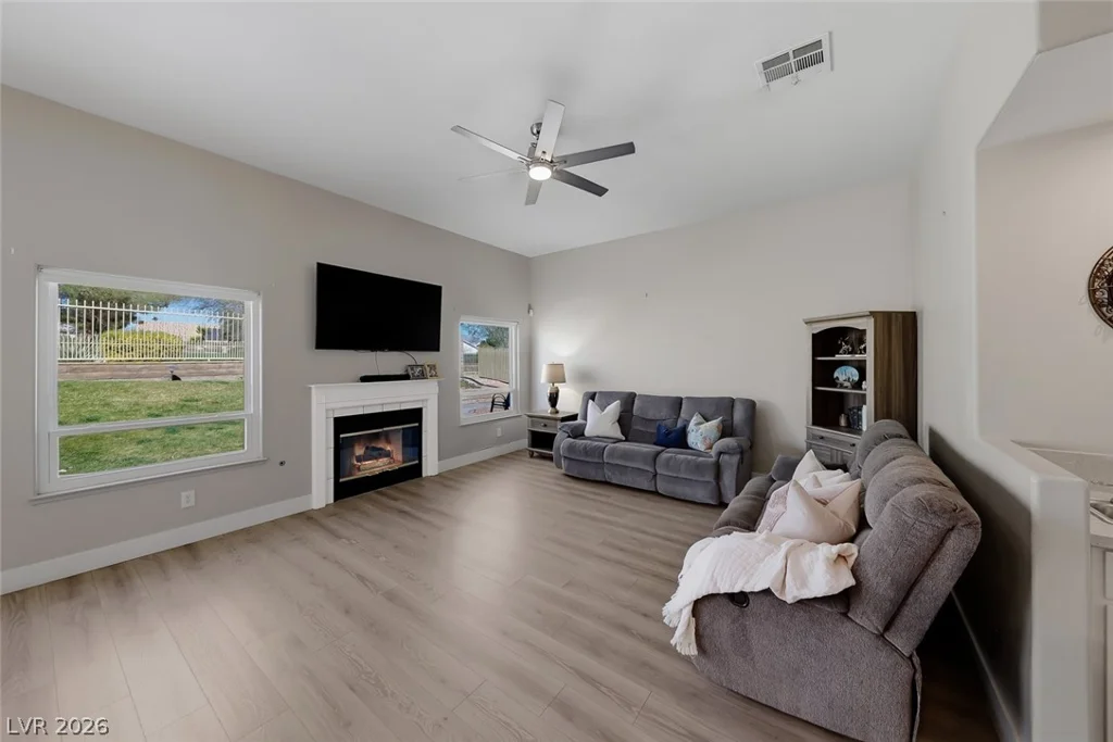 5004 Desert Fir, Las Vegas, NV 89130