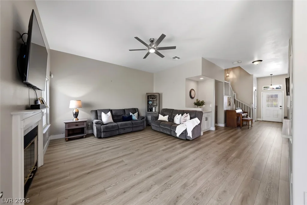 5004 Desert Fir, Las Vegas, NV 89130