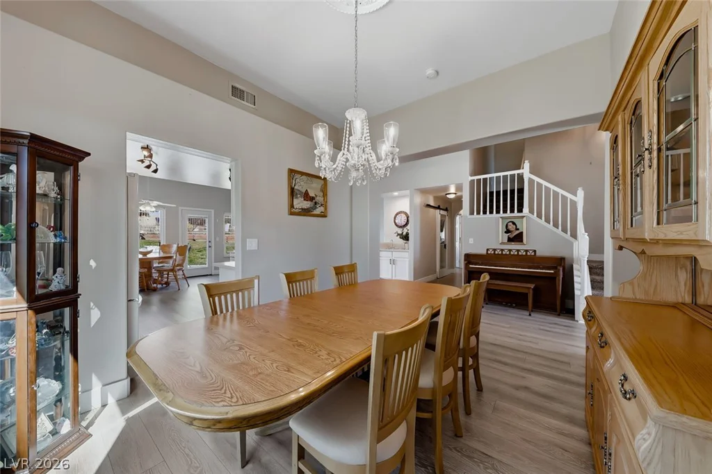 5004 Desert Fir, Las Vegas, NV 89130