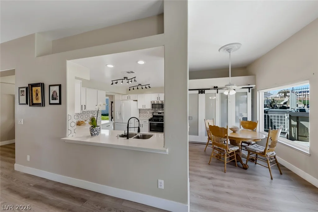 5004 Desert Fir, Las Vegas, NV 89130