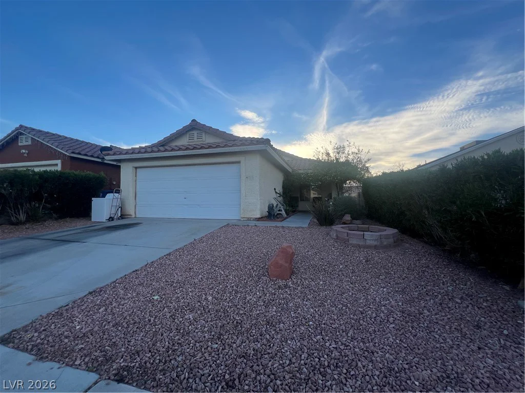 2881 Prestonwood, Las Vegas, NV 89156