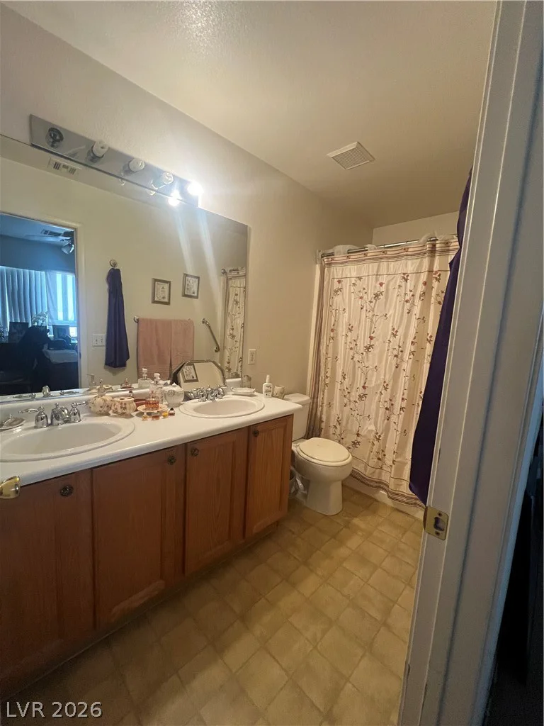 2881 Prestonwood, Las Vegas, NV 89156