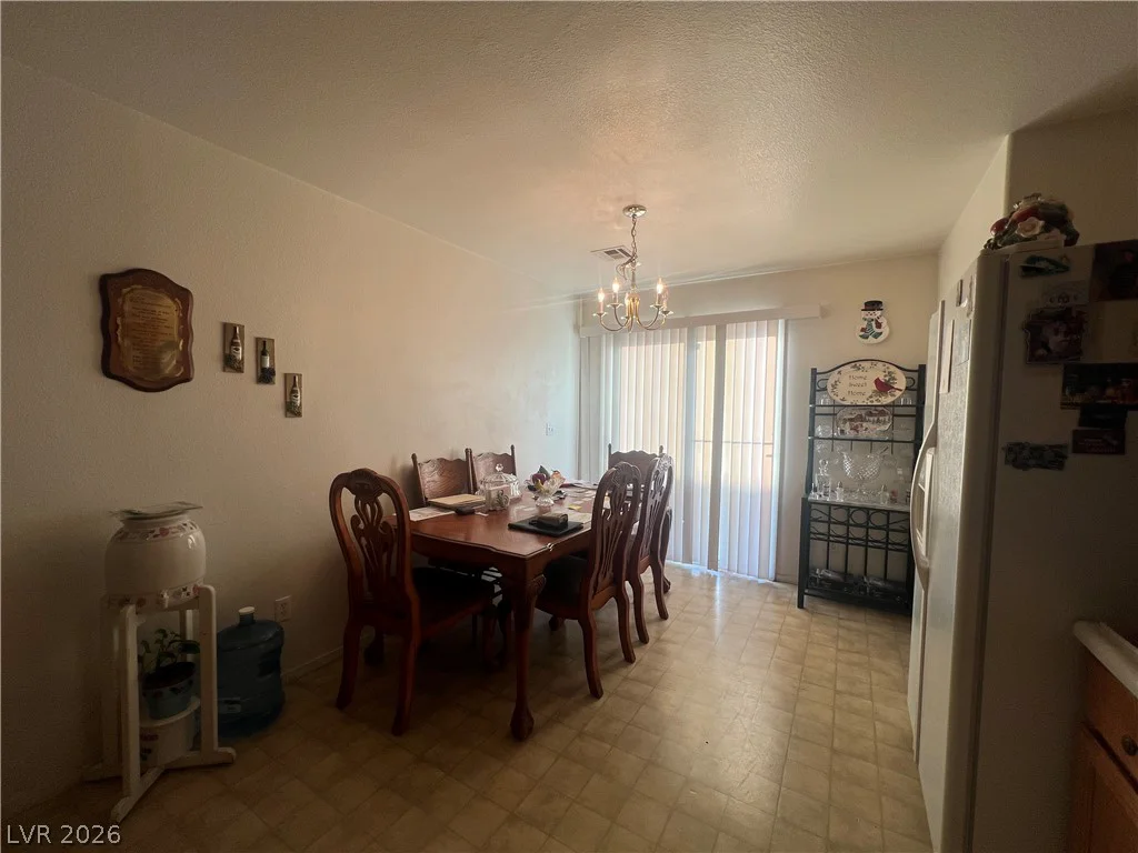 2881 Prestonwood, Las Vegas, NV 89156