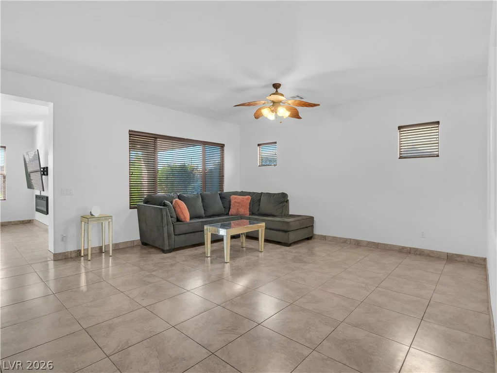 5475 Criollo, Las Vegas, NV 89122