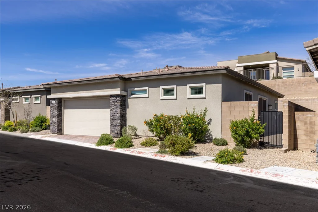 933 Belleforte, Las Vegas, NV 89138