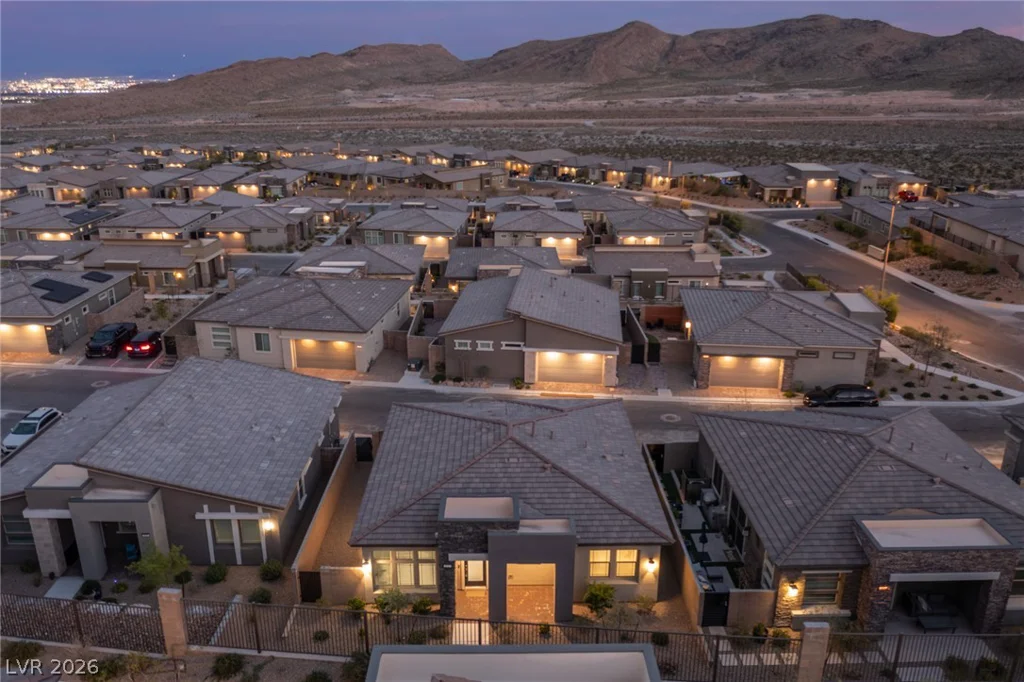 933 Belleforte, Las Vegas, NV 89138