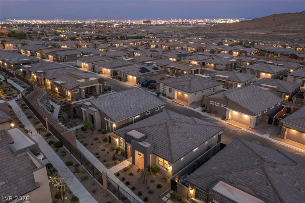 933 Belleforte, Las Vegas, NV 89138