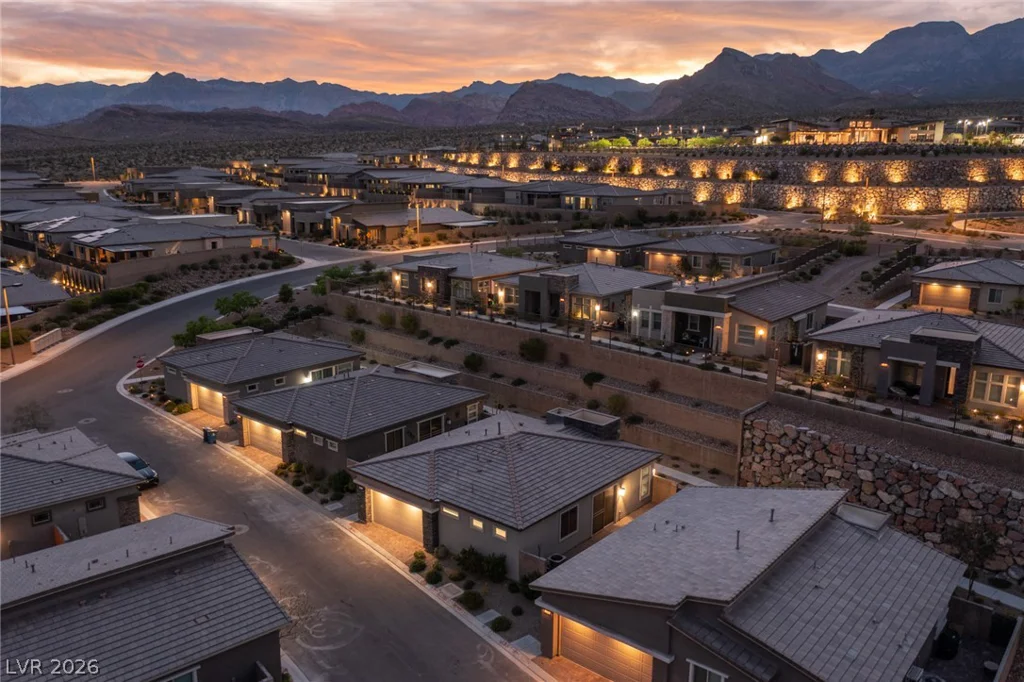 933 Belleforte, Las Vegas, NV 89138