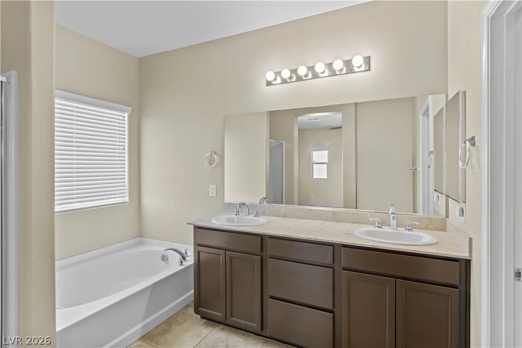 7906 Woolly, Las Vegas, NV 89149