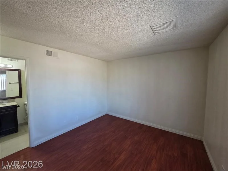 7184 Pleasant View, Las Vegas, NV 89147