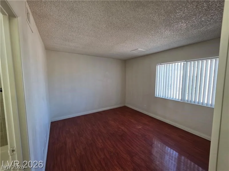 7184 Pleasant View, Las Vegas, NV 89147