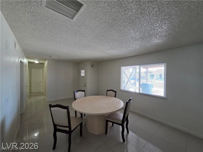 7184 Pleasant View, Las Vegas, NV 89147