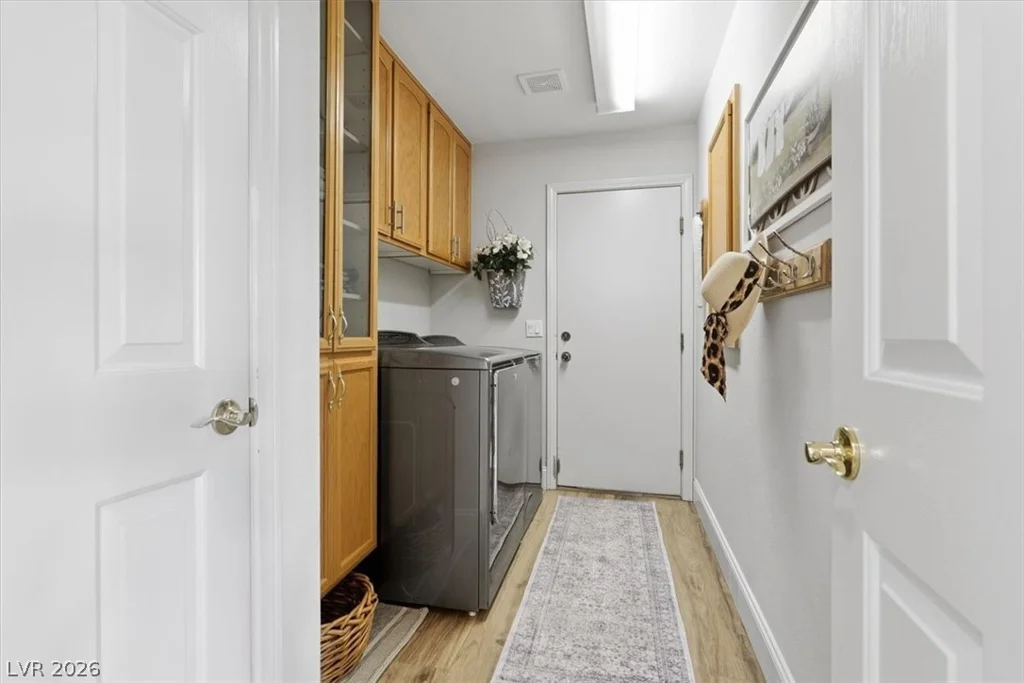 8213 Fawn Brook, Las Vegas, NV 89149