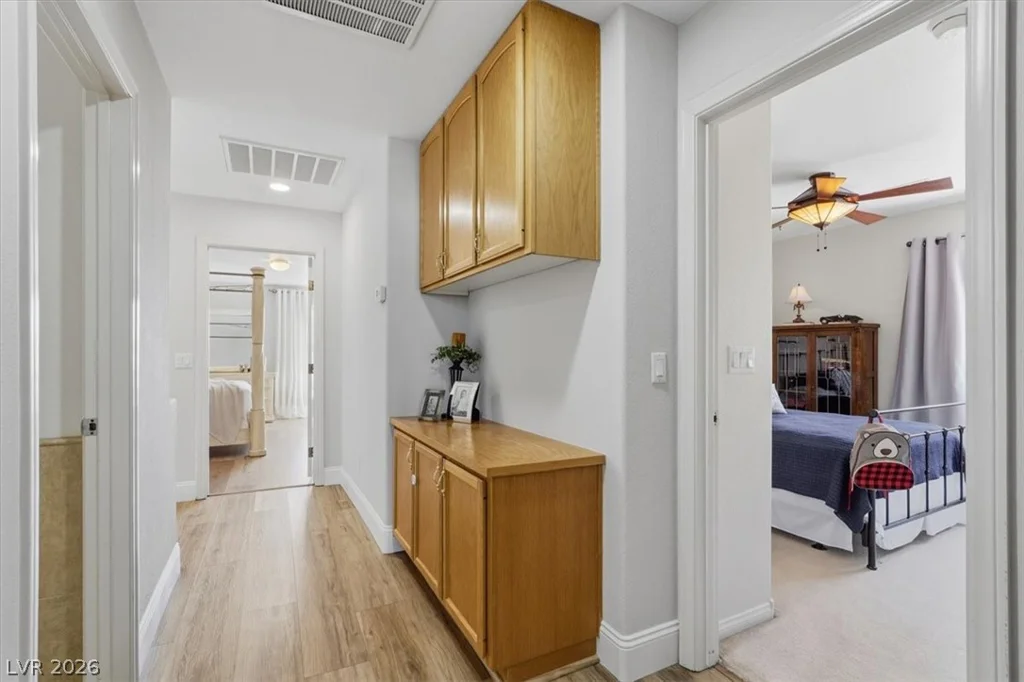8213 Fawn Brook, Las Vegas, NV 89149