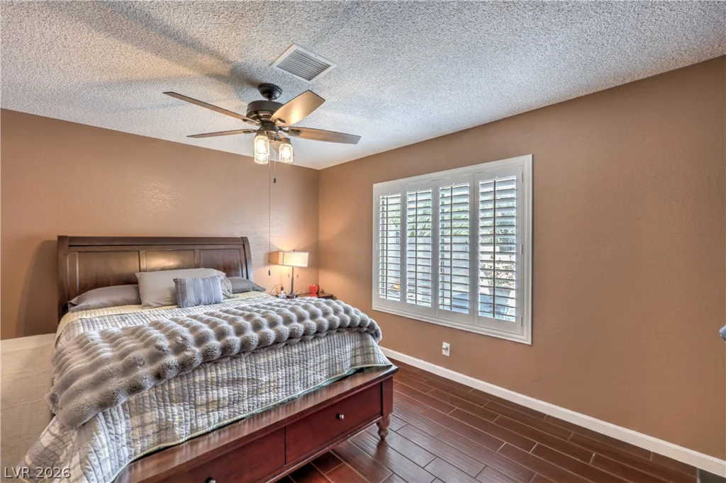 4760 Willow Crest, Las Vegas, NV 89147