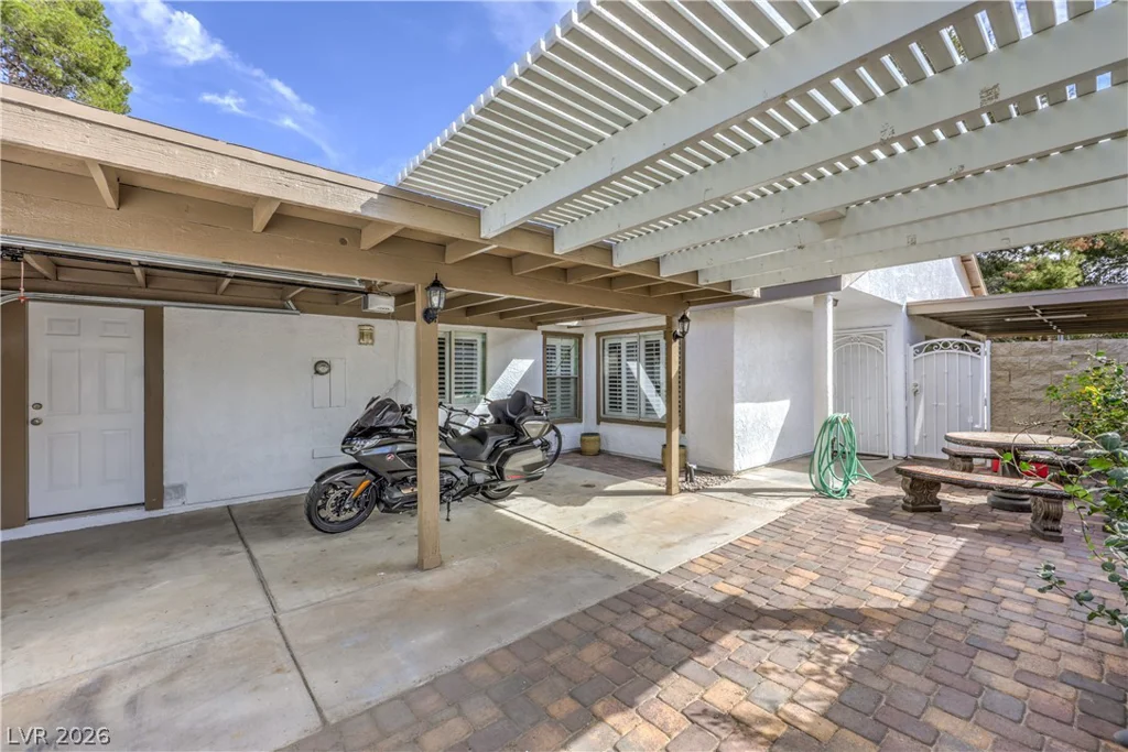 4760 Willow Crest, Las Vegas, NV 89147