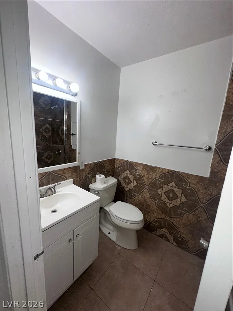2405 Bruce, North Las Vegas, NV 89030