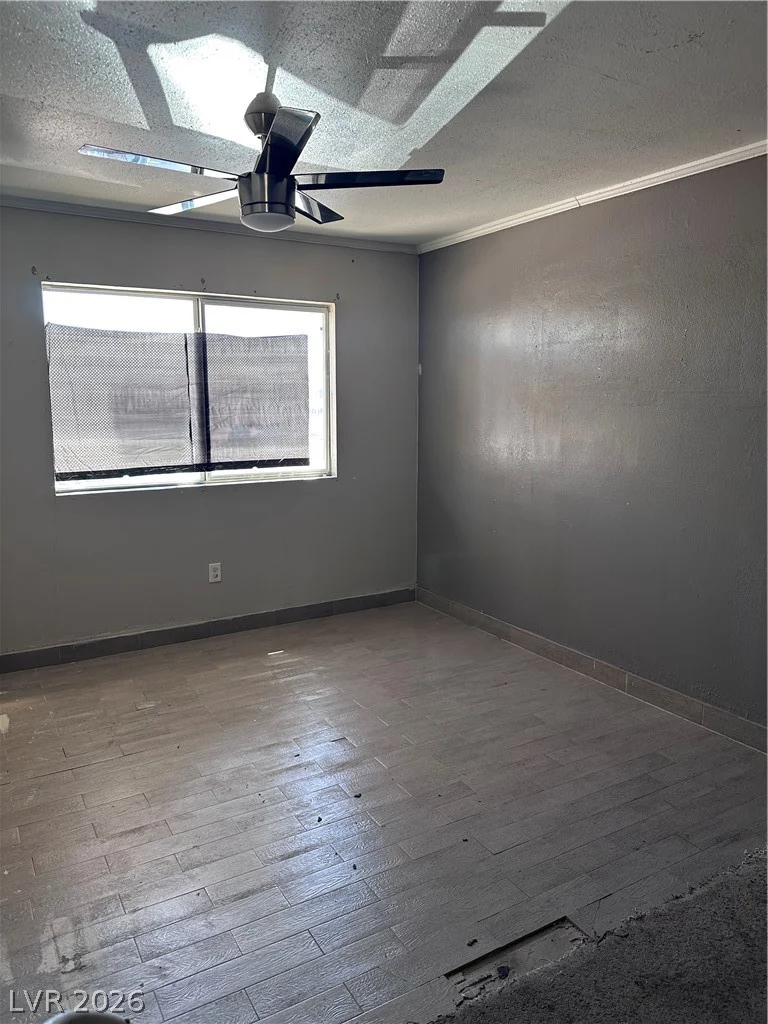 2405 Bruce, North Las Vegas, NV 89030
