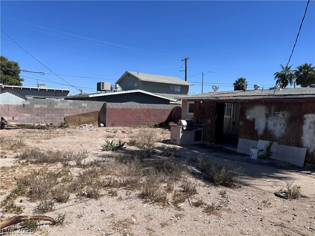 2405 Bruce, North Las Vegas, NV 89030