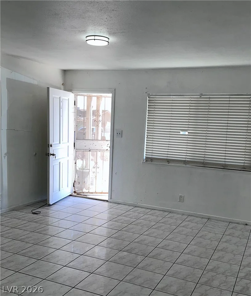 2405 Bruce, North Las Vegas, NV 89030