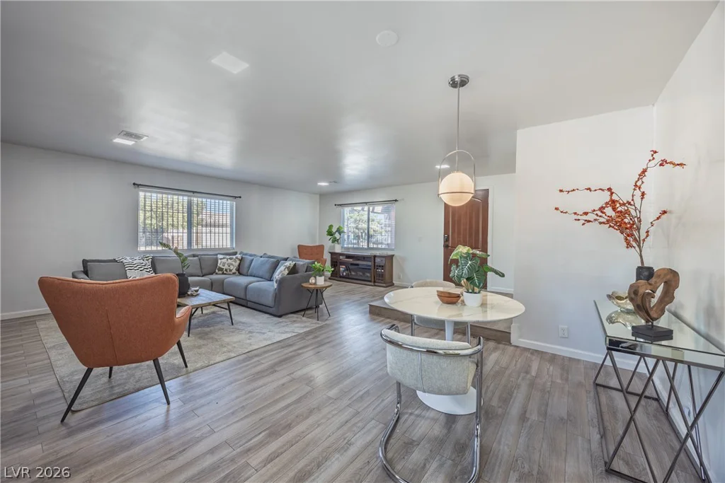 2221 Mohawk, Las Vegas, NV 89146