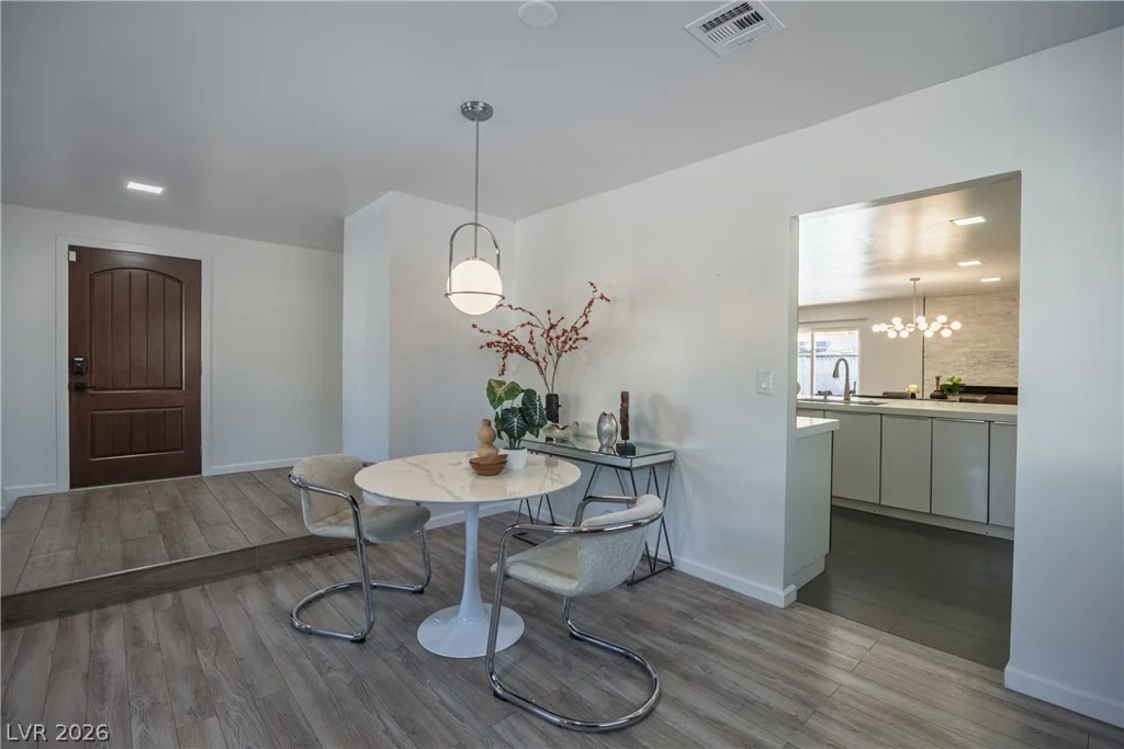 2221 Mohawk, Las Vegas, NV 89146