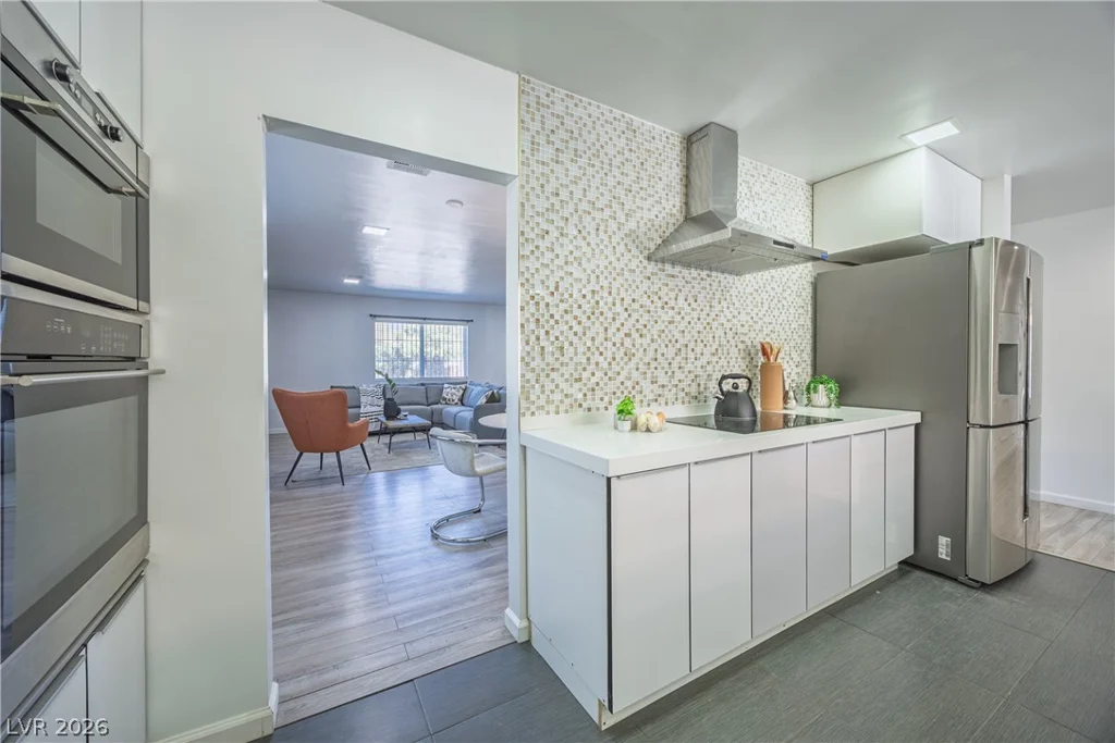 2221 Mohawk, Las Vegas, NV 89146