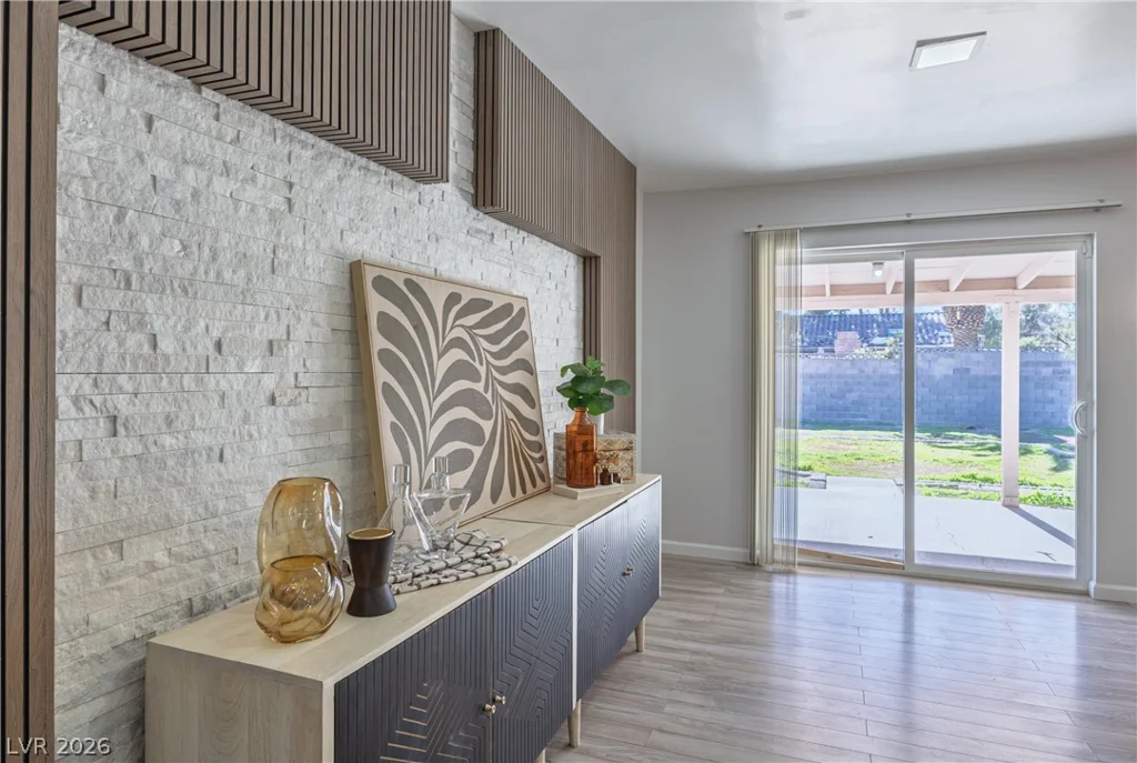 2221 Mohawk, Las Vegas, NV 89146