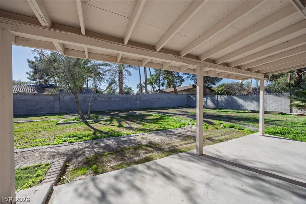 2221 Mohawk, Las Vegas, NV 89146