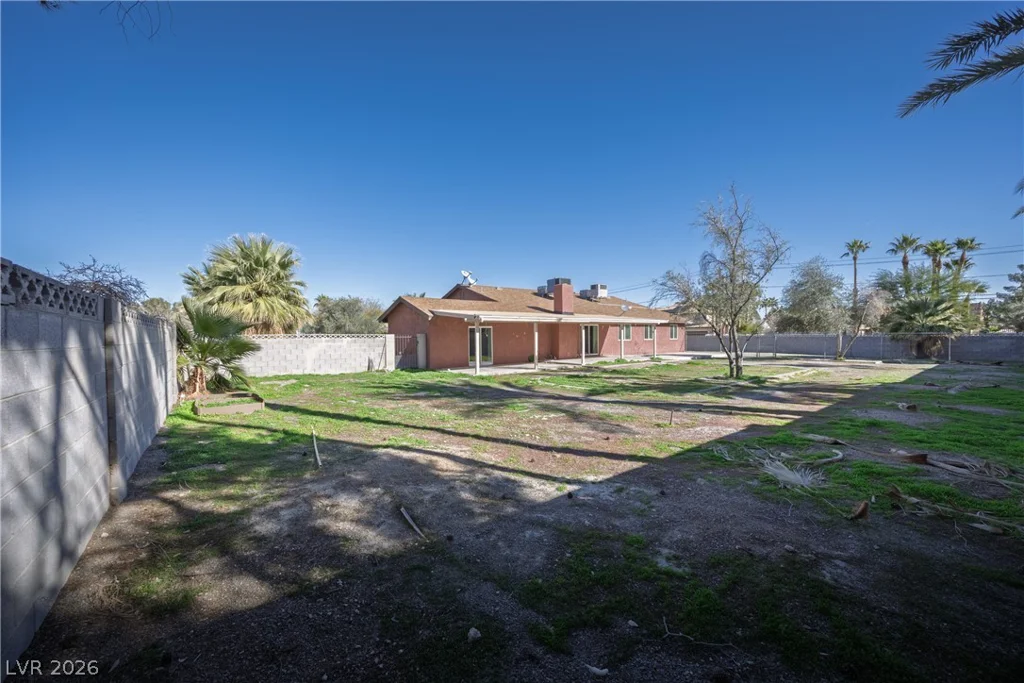 2221 Mohawk, Las Vegas, NV 89146