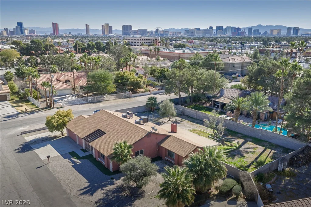 2221 Mohawk, Las Vegas, NV 89146