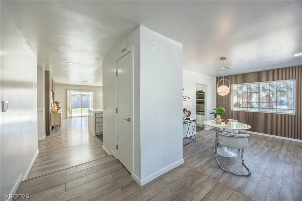 2221 Mohawk, Las Vegas, NV 89146
