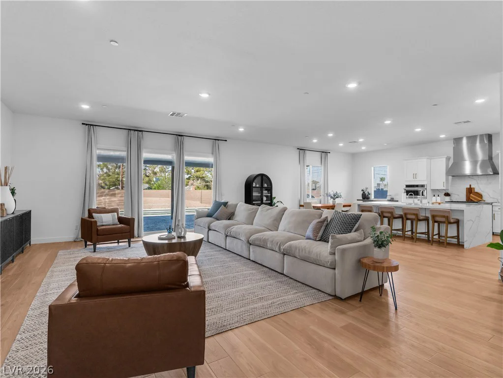 153 Montevallo Bend, Henderson, NV 89015