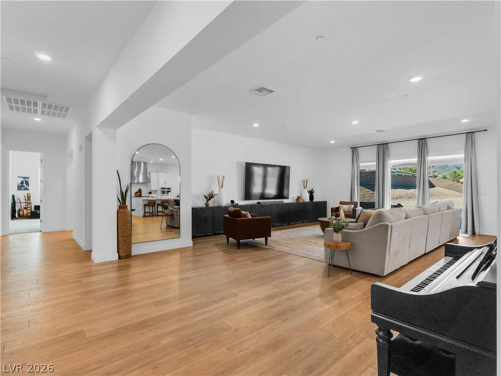 153 Montevallo Bend, Henderson, NV 89015