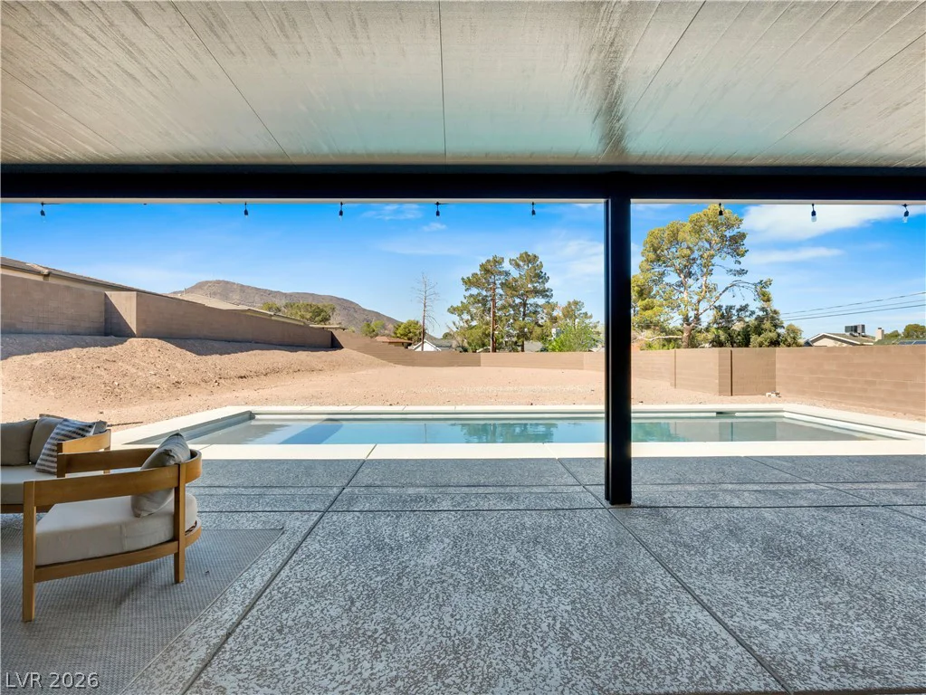 153 Montevallo Bend, Henderson, NV 89015